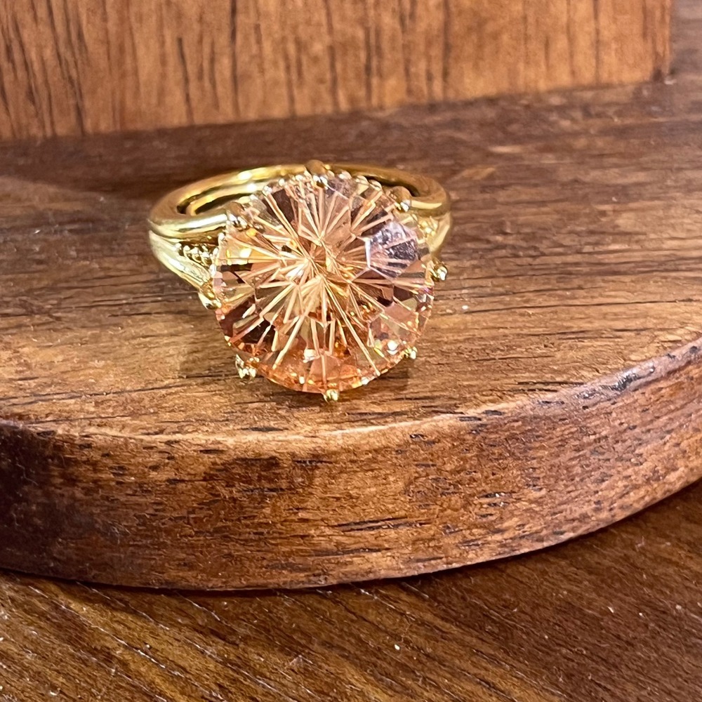 Champagne Starburst Crystal Gold Tone Split Shank Cocktail Ring 7.5